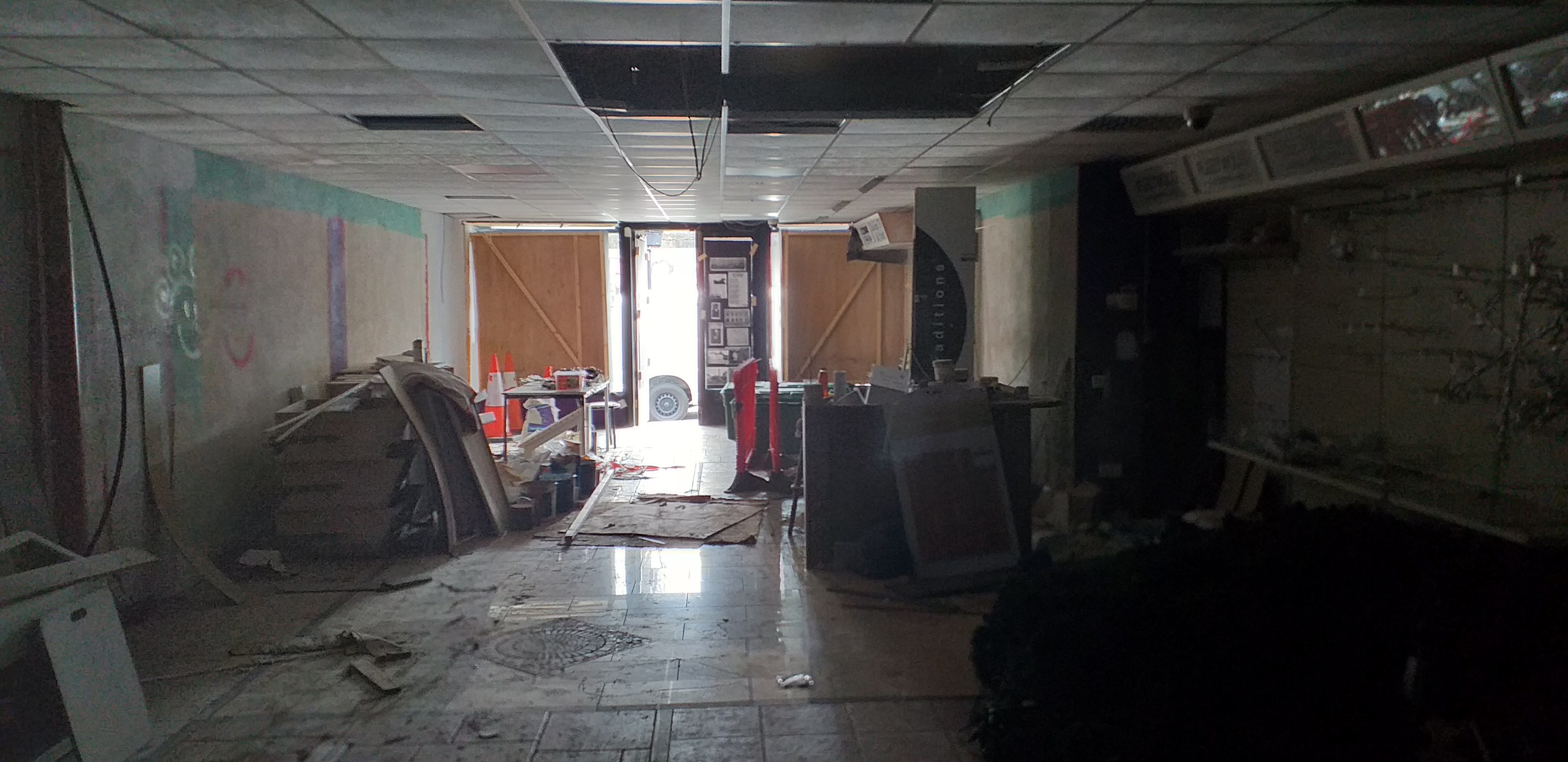 Ground floor shop unit - front area